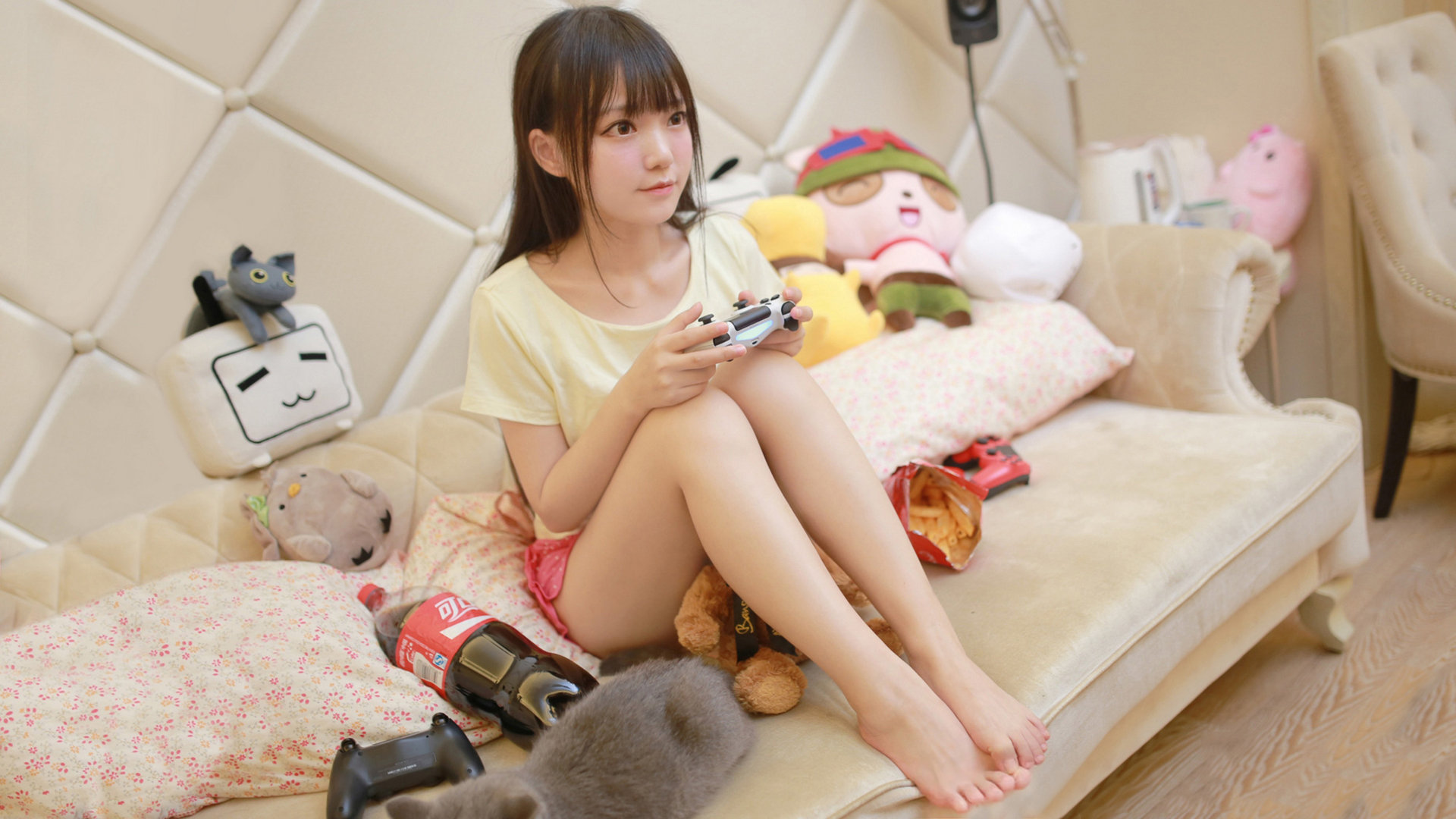 奥格斯堡队士气高涨，备战下一场比赛，奥格斯堡主客场球衣