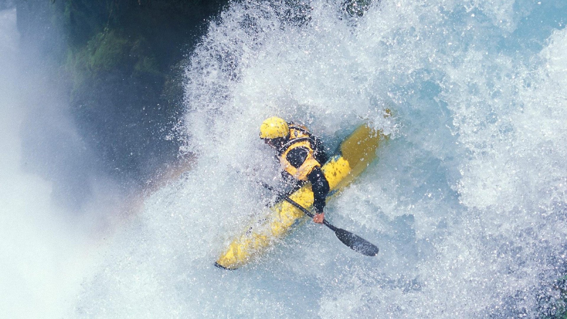 足球+旅游,“绿茵之旅”带火多个城市,足球游戏绿茵之巅2021